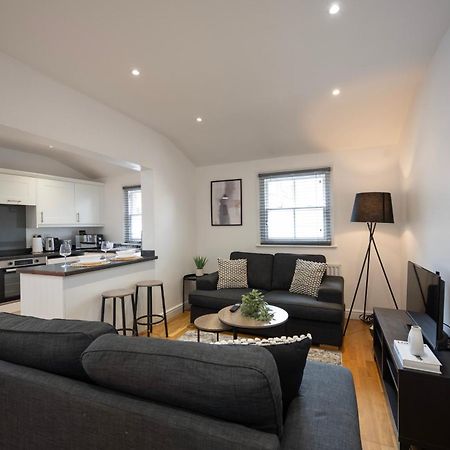 3-Bedroom Charming Central House Canterbury Buitenkant foto
