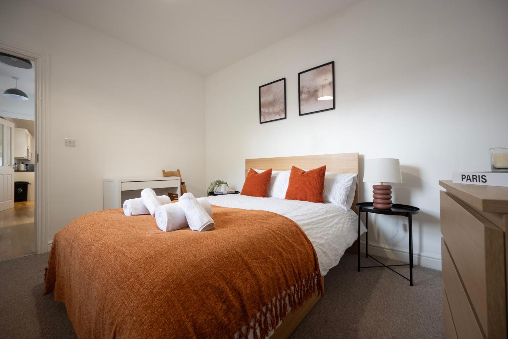 3-Bedroom Charming Central House Canterbury Buitenkant foto