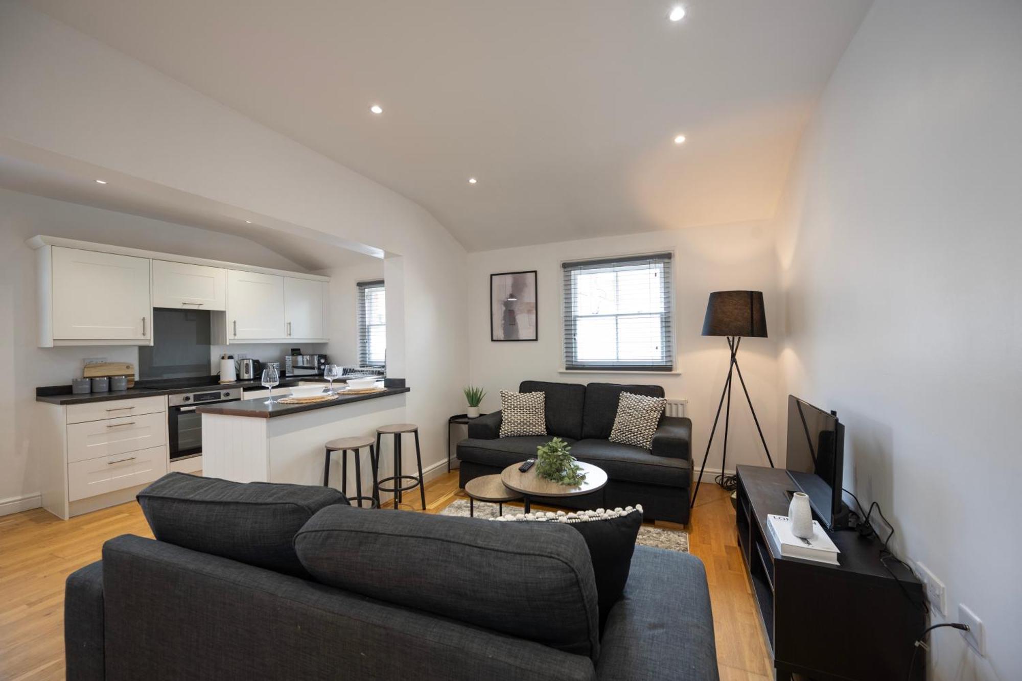 3-Bedroom Charming Central House Canterbury Buitenkant foto