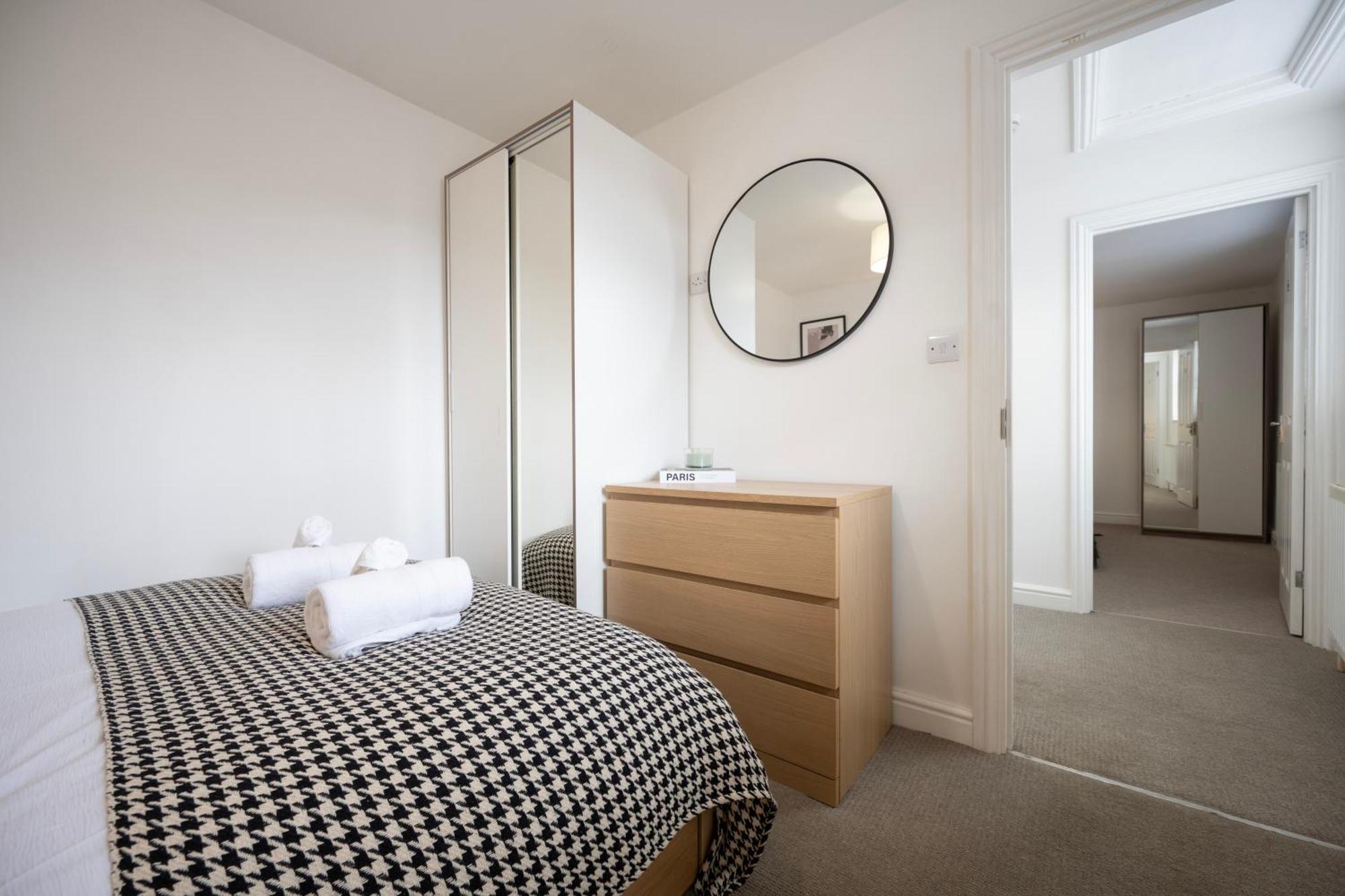 3-Bedroom Charming Central House Canterbury Buitenkant foto